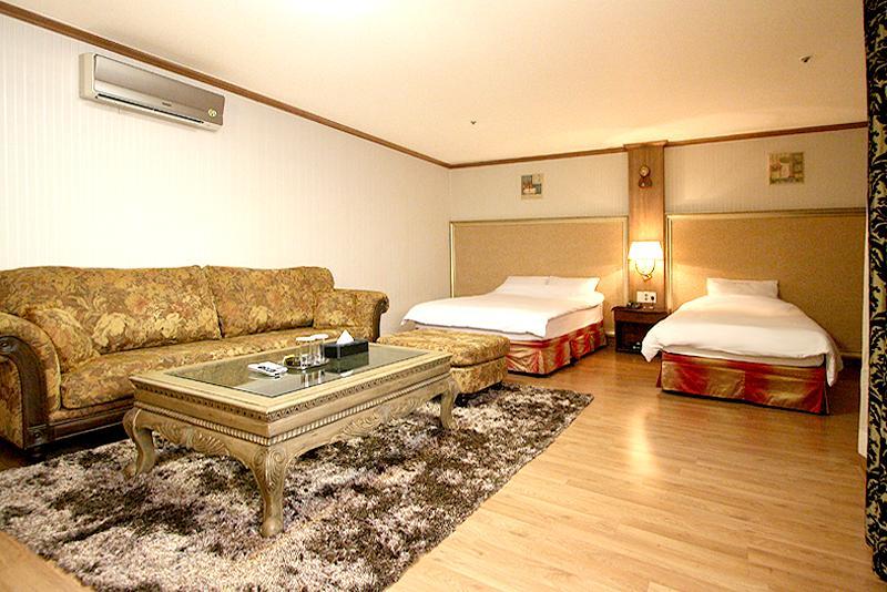 Changwon Olympic Hotel Buitenkant foto